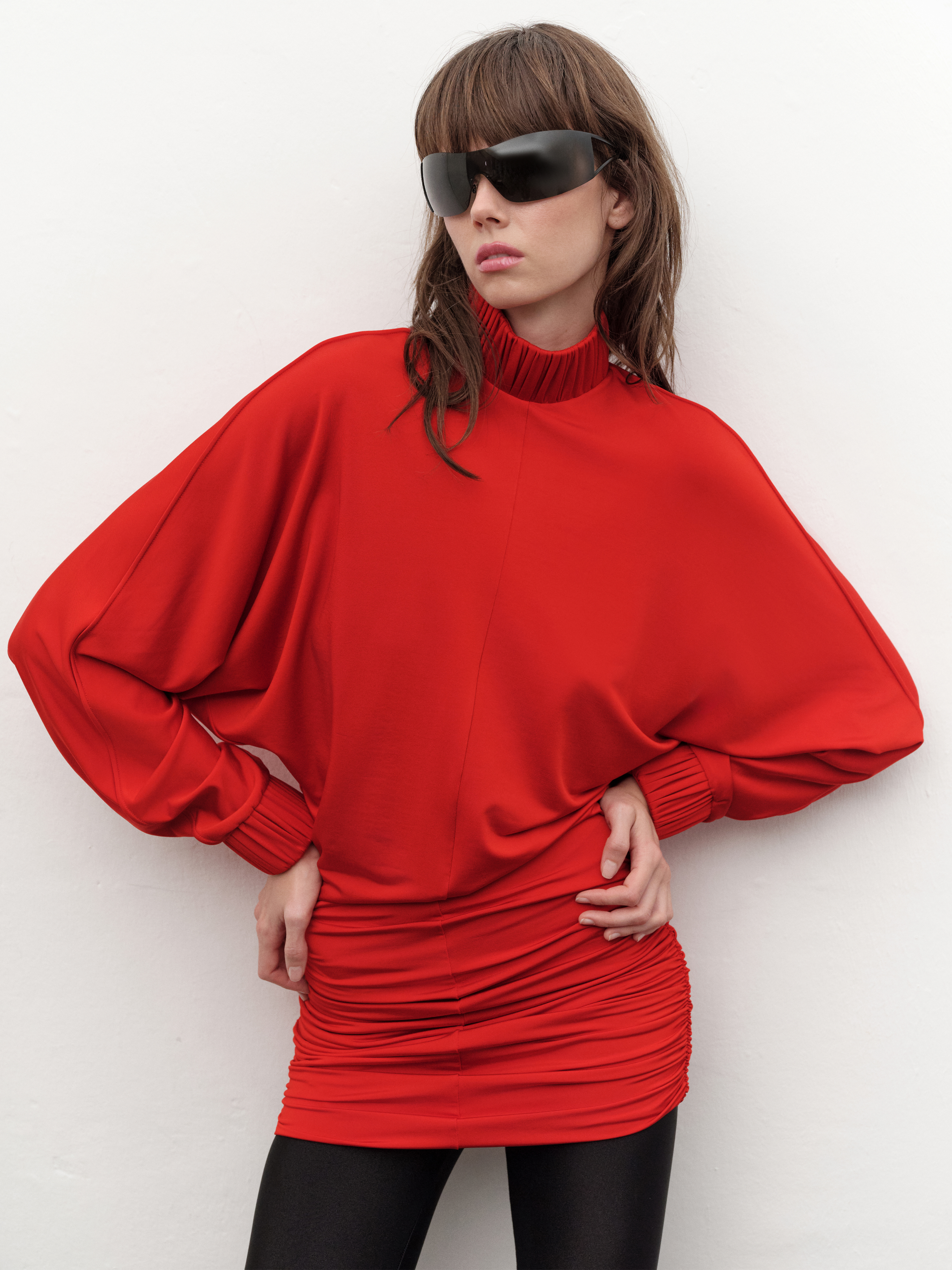 Red Gathered Volume Dress