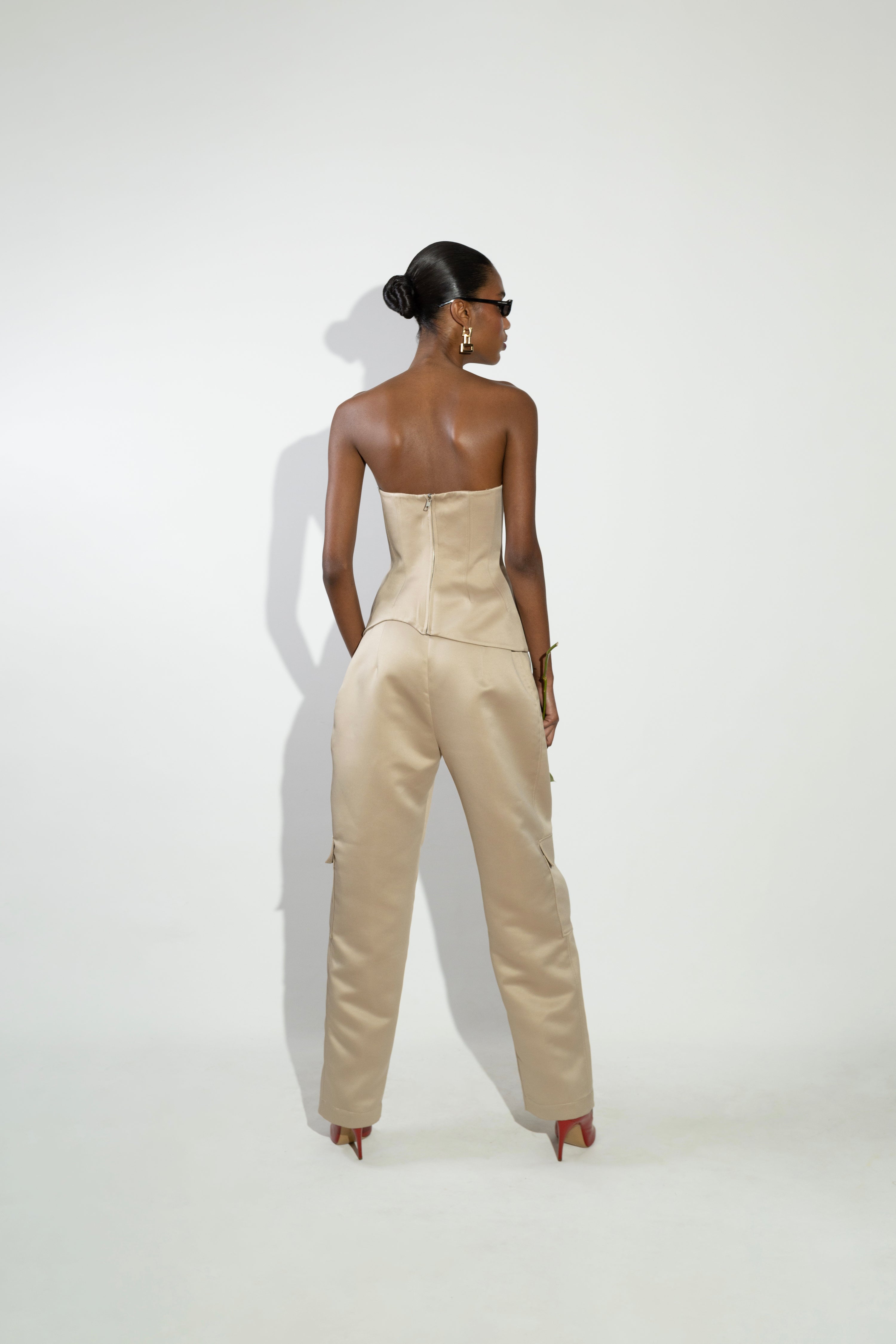 'Naya Pant' Pleated ankle mid rise cargo pant